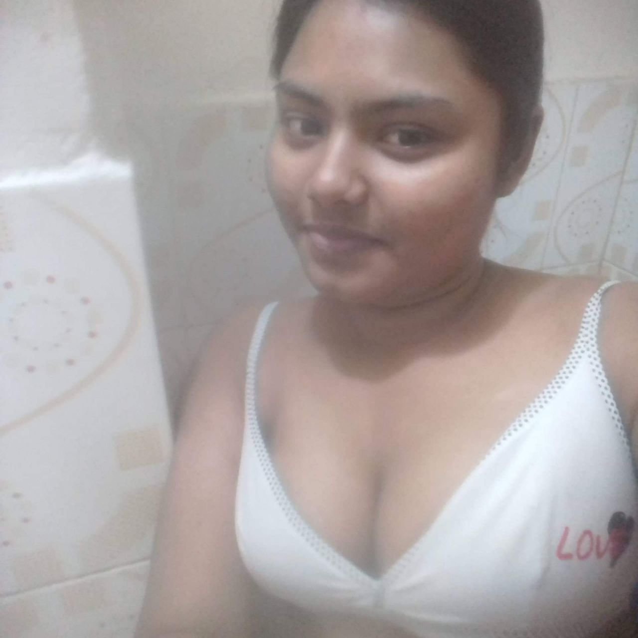 বাংলাদেশের নিউ হট পিকচার #A0mEGxJG