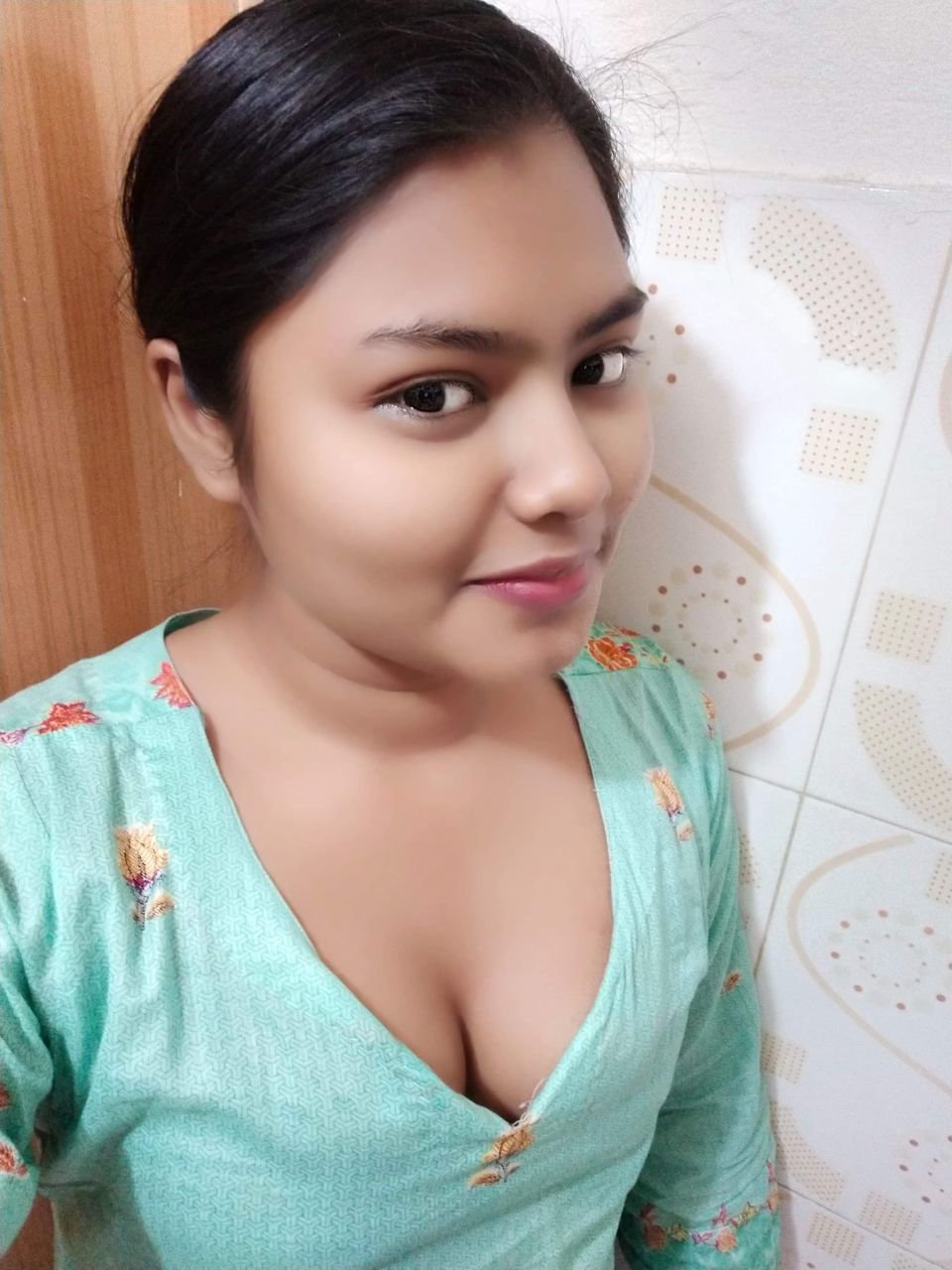 বাংলাদেশের নিউ হট পিকচার #Tx3CuOG4