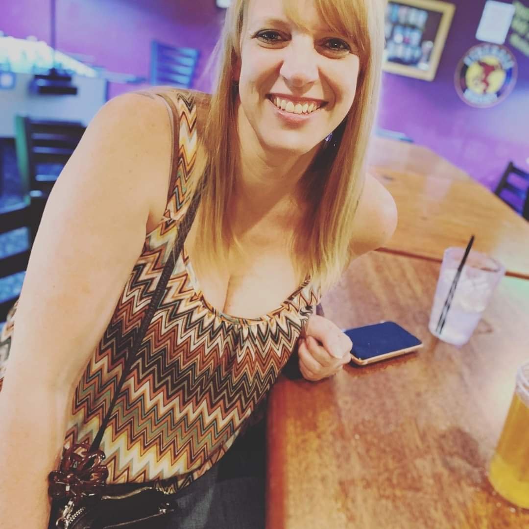 Michigan slut wife's & Girlfriend's #0hx0YsD6