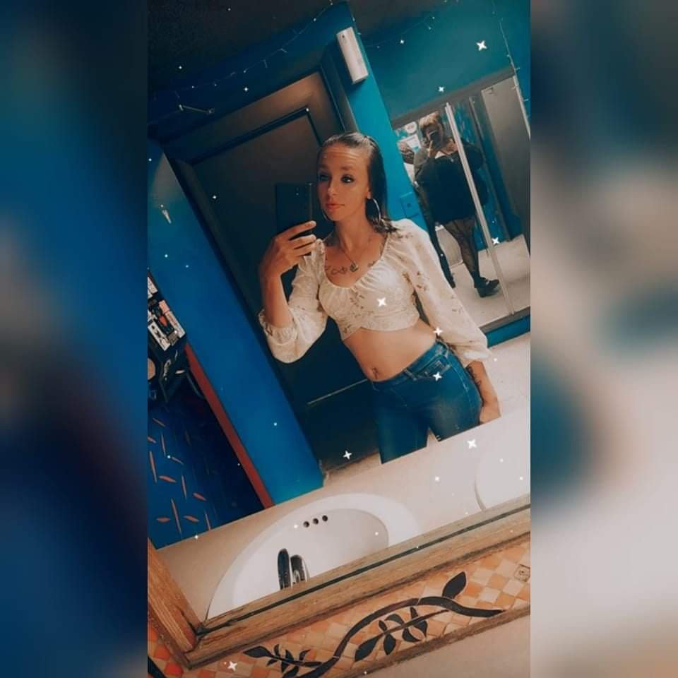 Michigan slut wife's & Girlfriend's #1y1YZfx5