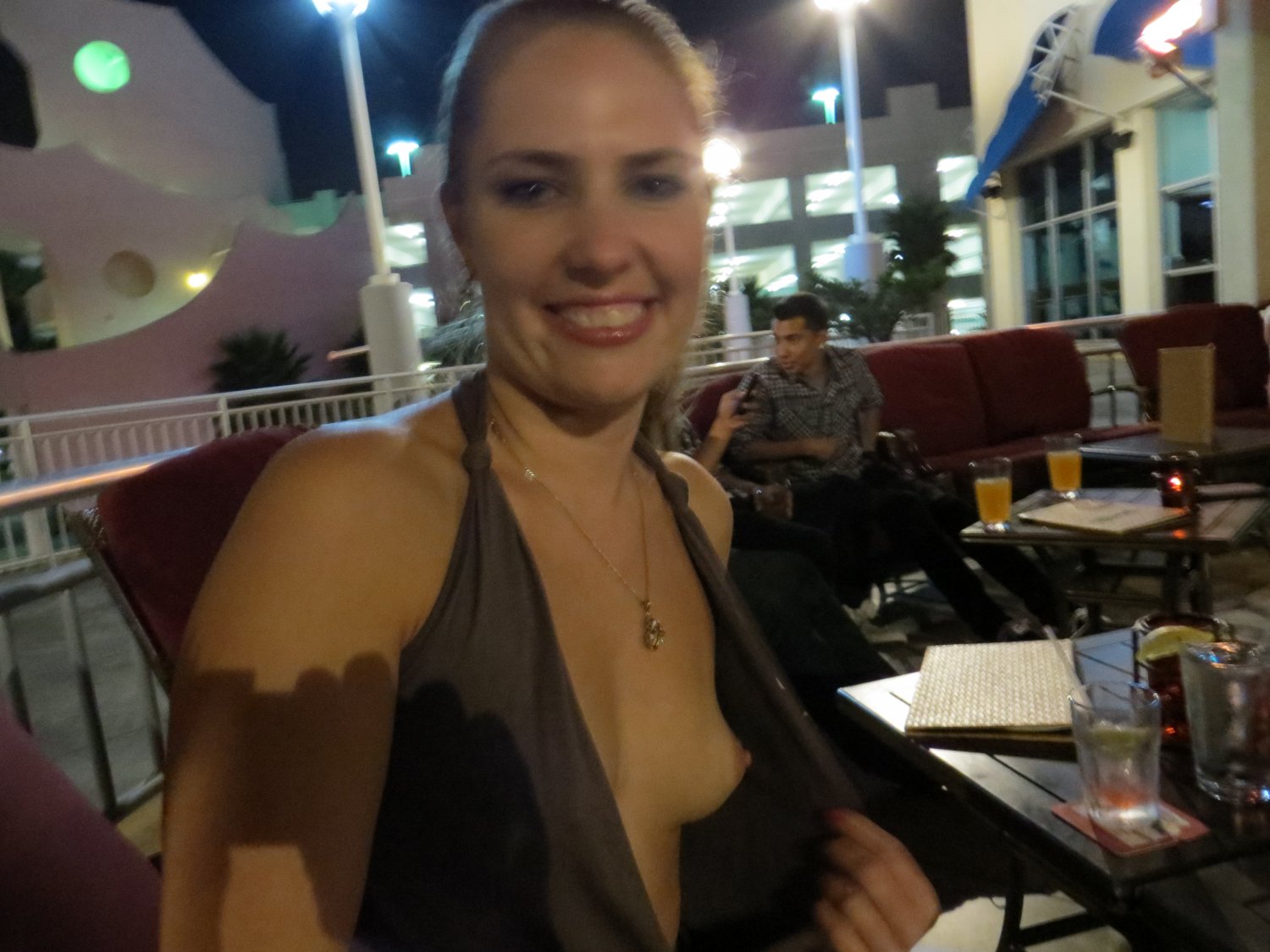 Jenn, exhibitionist and MFM lover #Sv4aYyk5