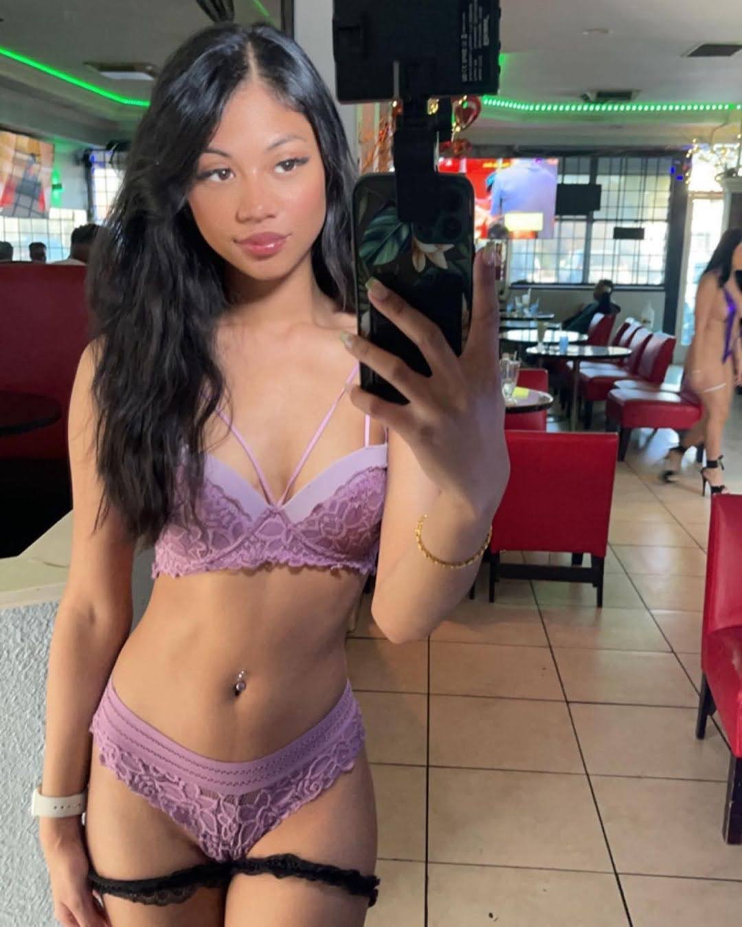 ABG Asia / Local Coffee Shop Girl #MMmCXDzt