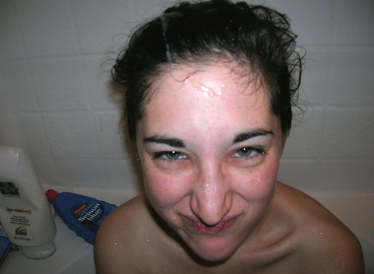 Brunette girlfriend is a facial queen #PuJr3axv