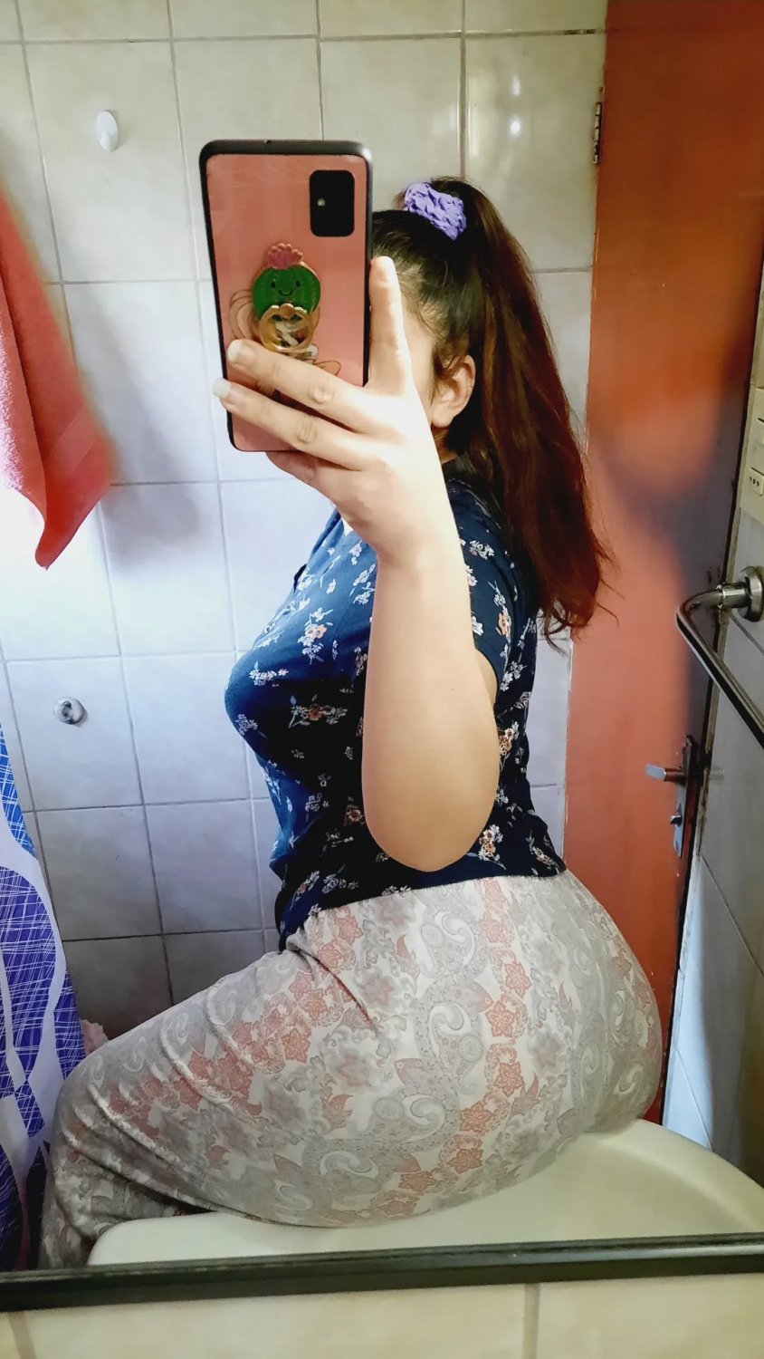Putita chilena con tremendo culo rico y gordo #t7bpSUj3