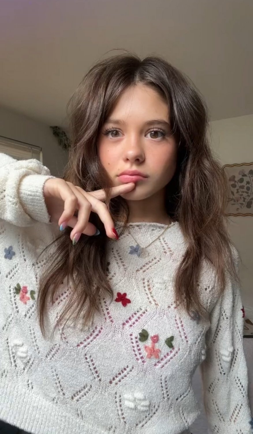 Skylar The Slut Begs For a Cum Tribute #vlsredqe