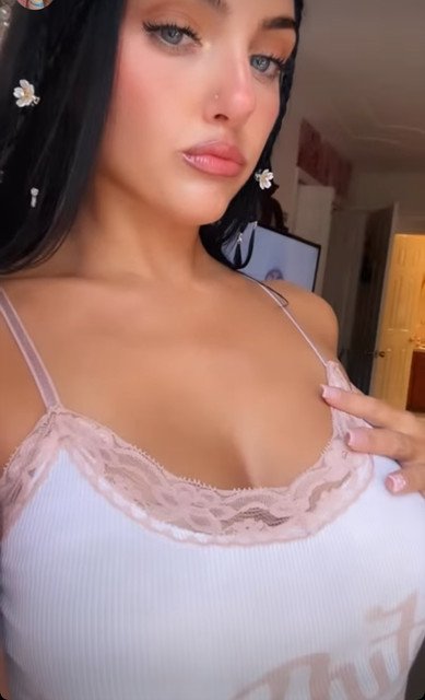 Britney is an exposed webslut. Kik me to expose yours #EpKAELDq