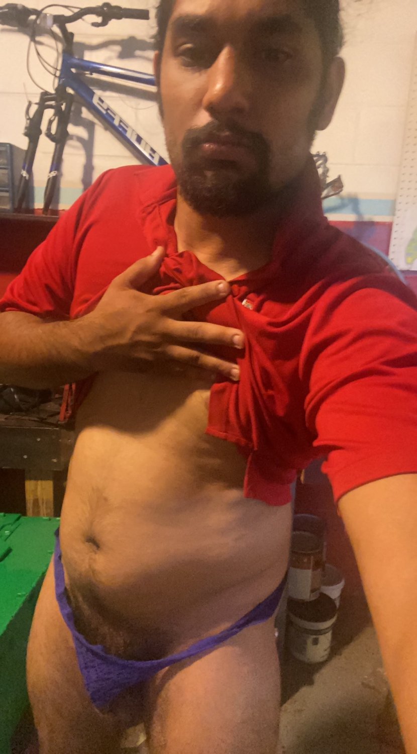 Brandon slut  expose in mom and sis clothes snap buhb586moms snap Susan the rule sis kik landpost58 #9RgxMedz