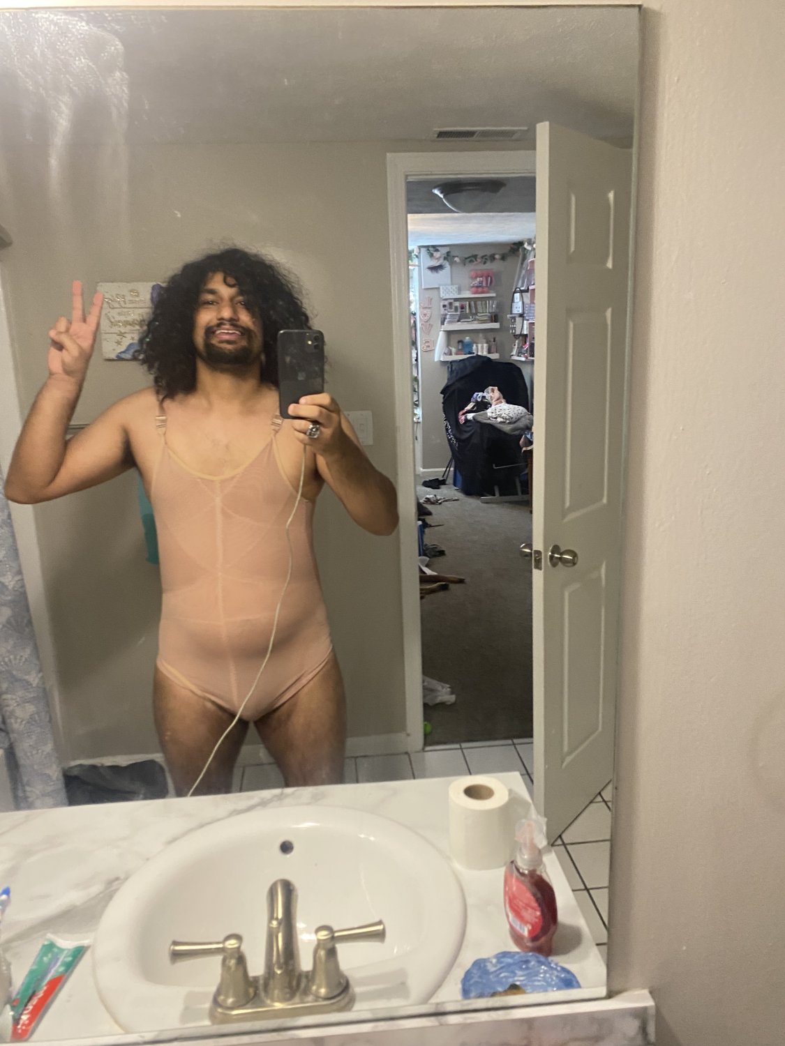 Brandon slut  expose in mom and sis clothes snap buhb586moms snap Susan the rule sis kik landpost58 #rUnBQlNP