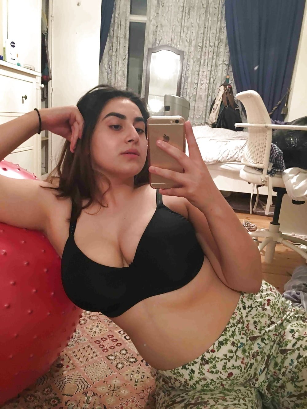 Turkish Girl Gutbetci Ezgi only Pics - Porn - EroMe